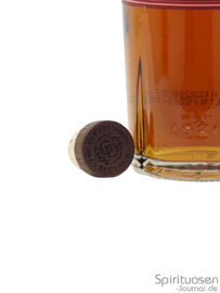 der Verschluss einer Flasche The Glendronach Ode to the Embers