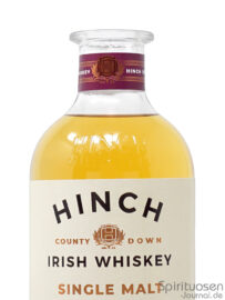 der Hals einer Flasche Hinch Single Malt