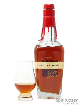 Maker's Mark Cellar Aged 2024 Release eine Flasche Maker's Mark Cellar Aged 2024 Release nebst Glas